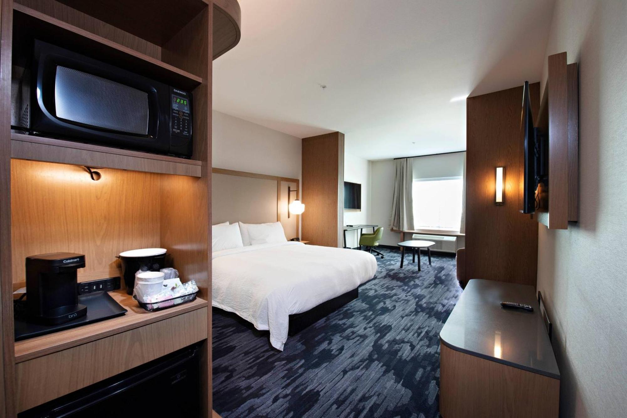 Fairfield Inn & Suites By Marriott Dayton North Murlin Heights Bagian luar foto